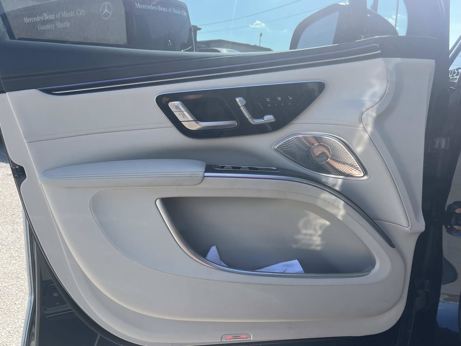 Certified 2024 Mercedes-Benz Maybach EQS 680 4MATIC image 29
