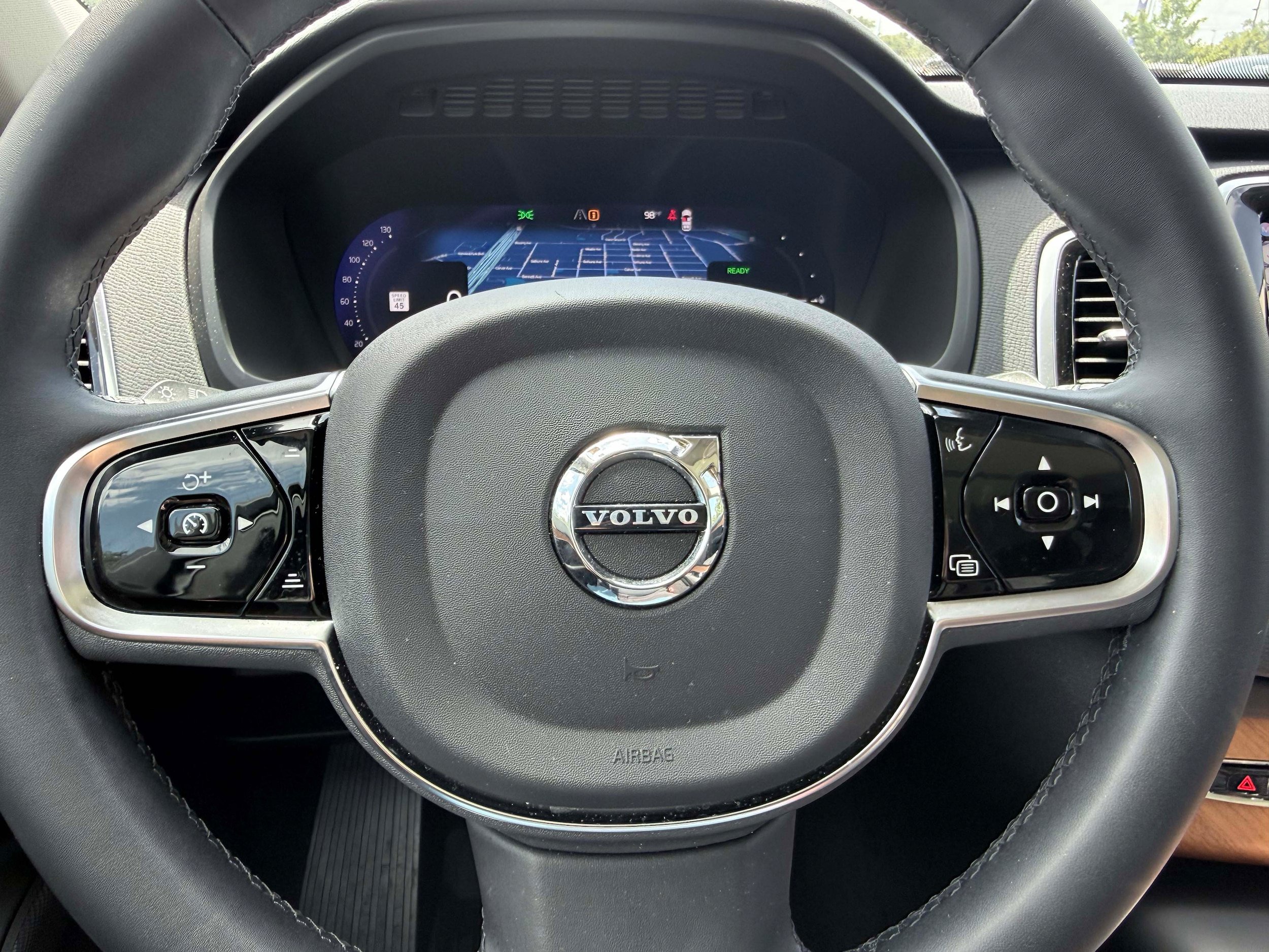 Certified 2024 Volvo XC90 T8 Plus w/ Protection Package Premier AWD/4WD image 16