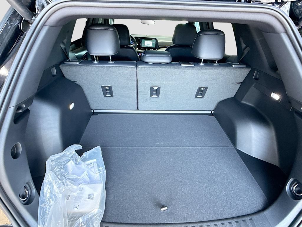 New 2027 Chevrolet Equinox LT w/ Convenience Package II FWD image 26