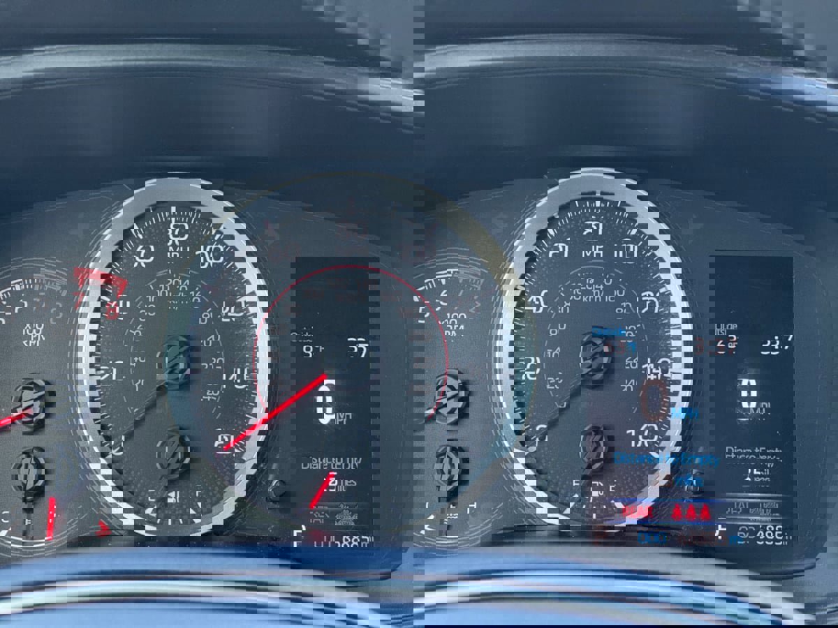 Used 2020 Toyota Corolla SE FWD image 12