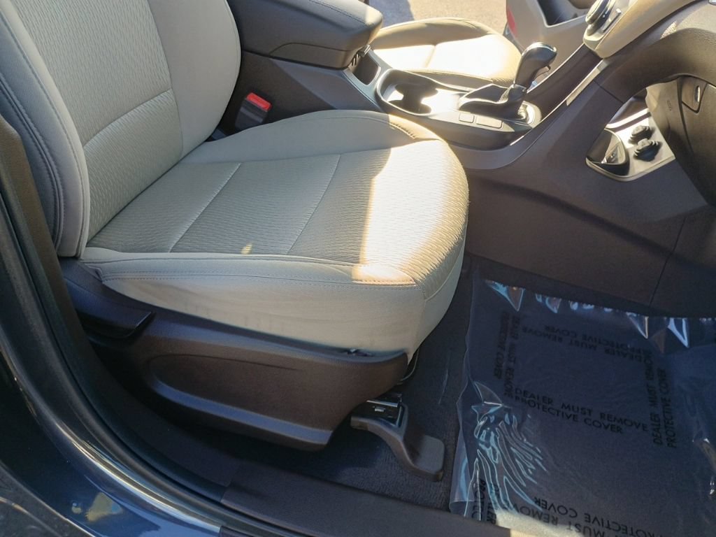 Used 2017 Hyundai Santa Fe Sport FWD image 22