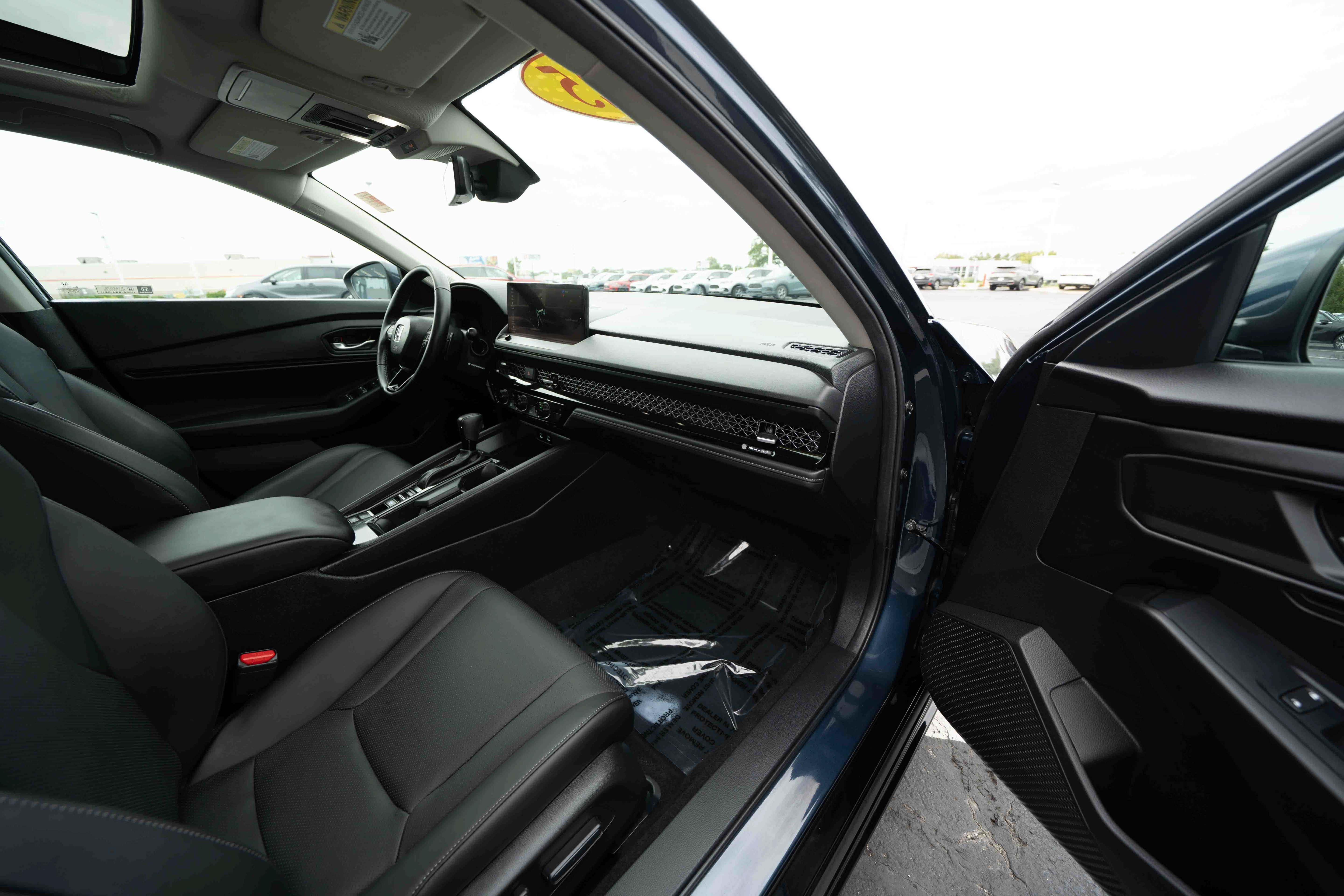 Used 2025 Honda Accord EX-L image 25