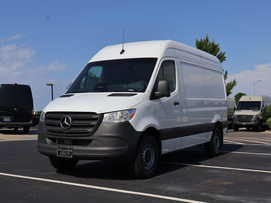New 2026 Mercedes-Benz Sprinter 2500 image 3