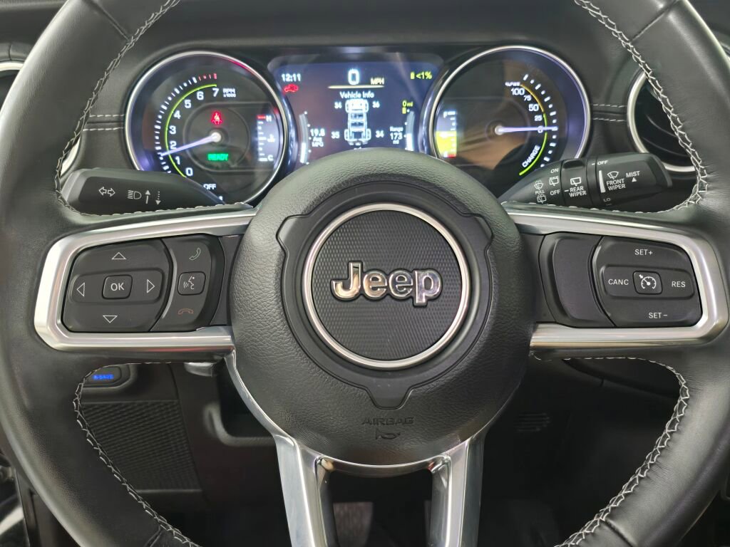 Used 2022 Jeep Wrangler Unlimited Sahara 4xe image 23