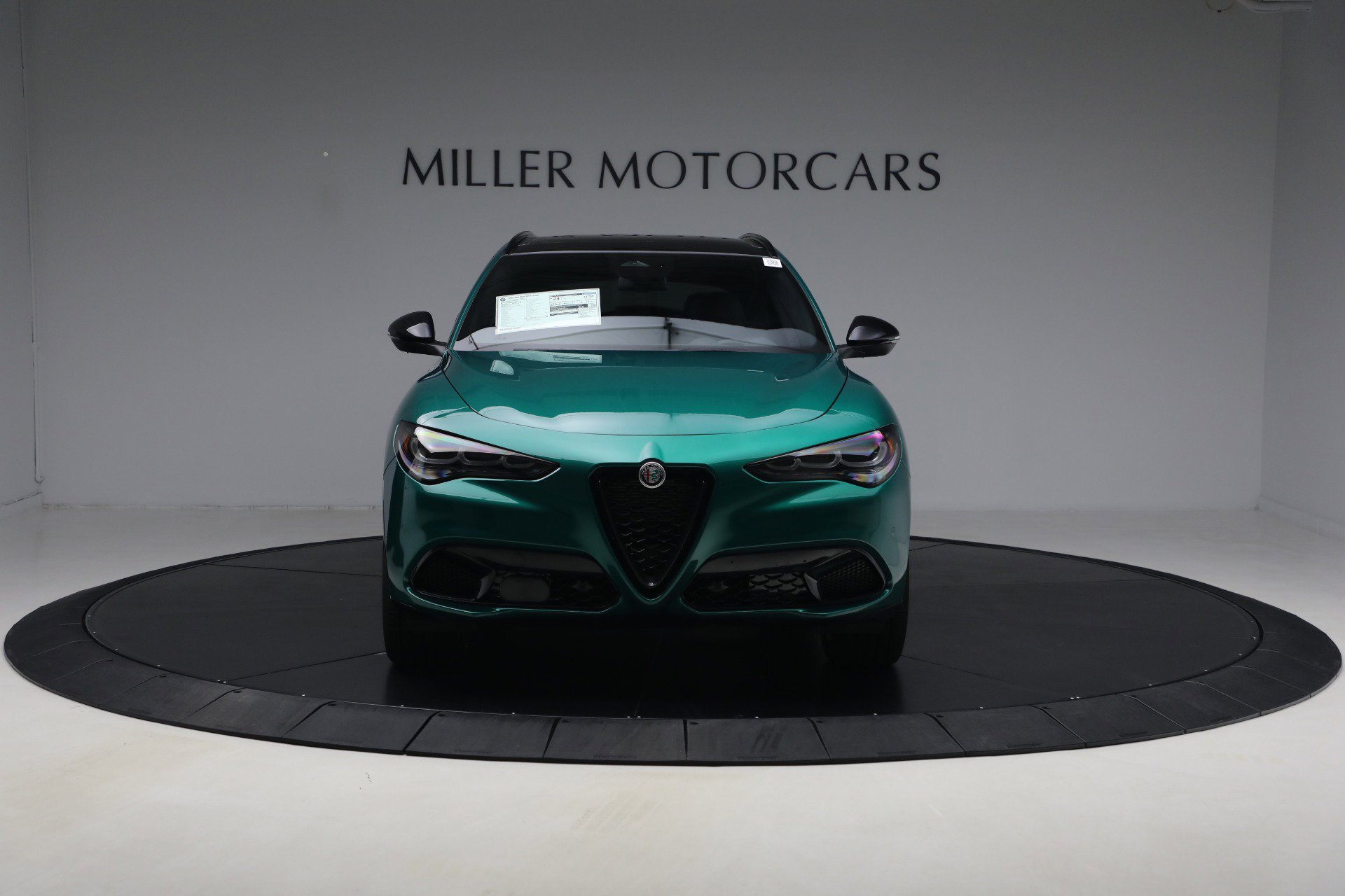 New 2025 Alfa Romeo Stelvio Sprint image 12