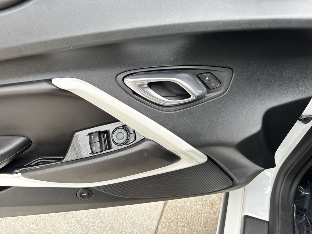 Used 2018 Chevrolet Camaro LT w/ RS Package image 39