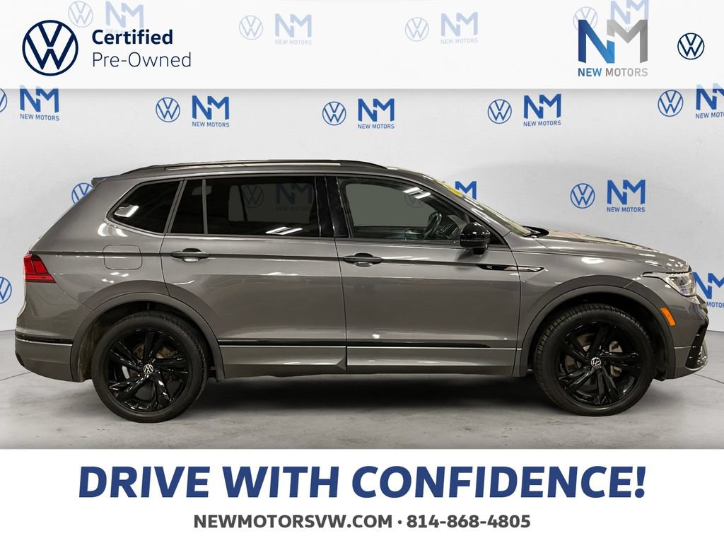 Used 2024 Volkswagen Tiguan SE R-Line AWD/4WD image 6