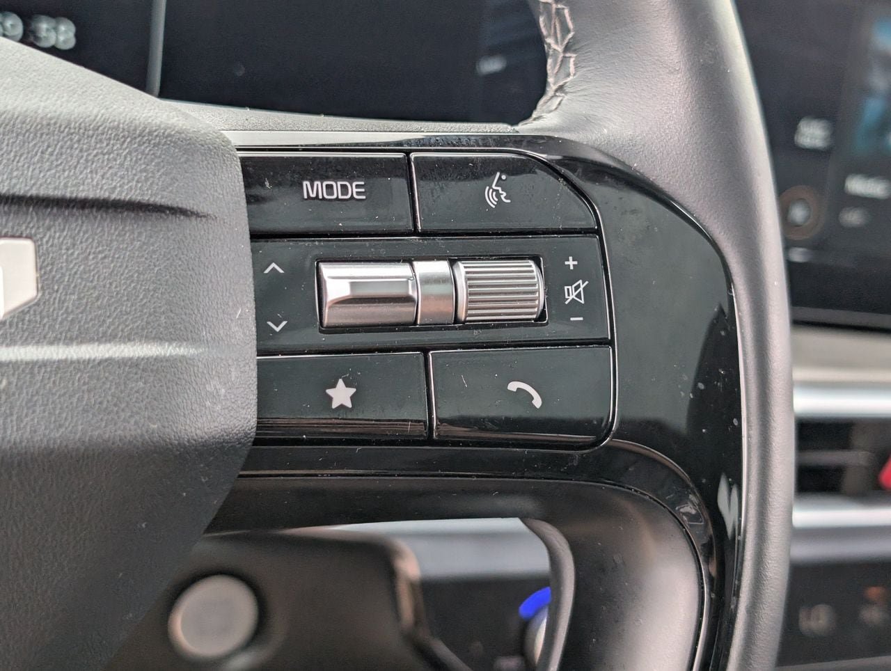 Used 2026 Kia Sorento SX AWD/4WD image 22
