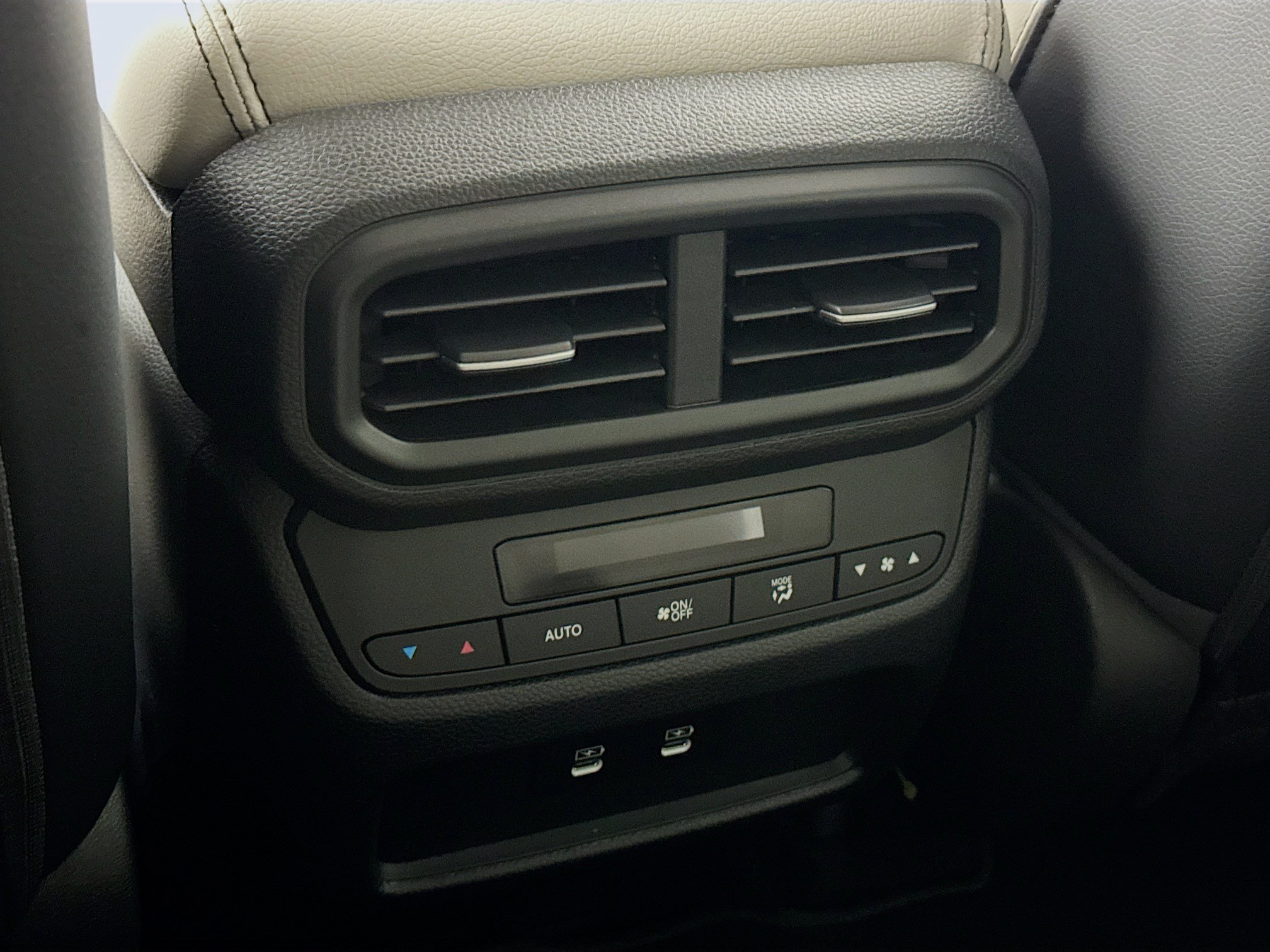 New 2026 Honda Pilot Touring image 27