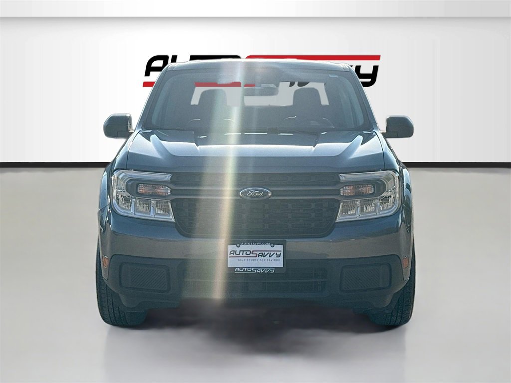 Used 2023 Ford Maverick XLT image 2