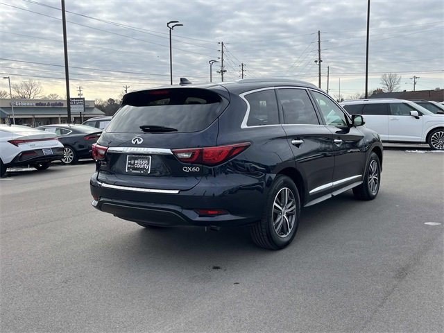 Used 2019 INFINITI QX60 Luxe w/ Essential Package image 5