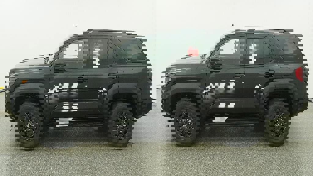 New 2026 Toyota 4Runner SR5 image 3