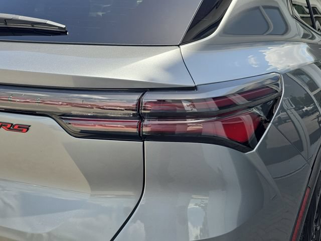 Certified 2025 Chevrolet Equinox EV RS FWD image 8