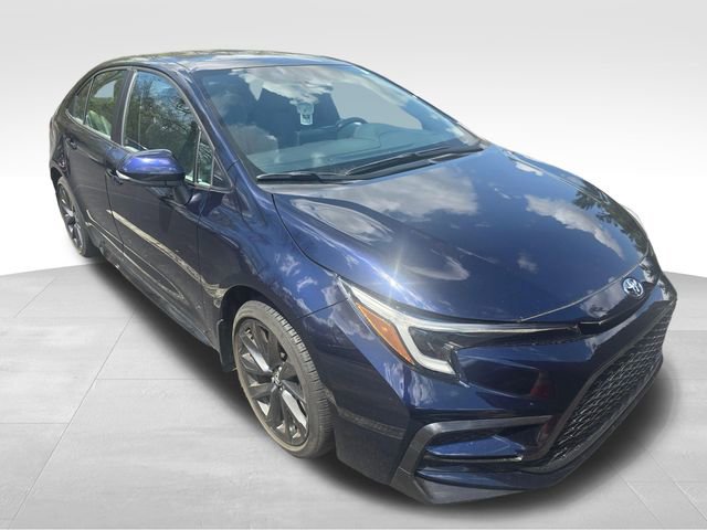 Used 2023 Toyota Corolla SE w/ Carpet Mat Package (TMS) FWD image 10