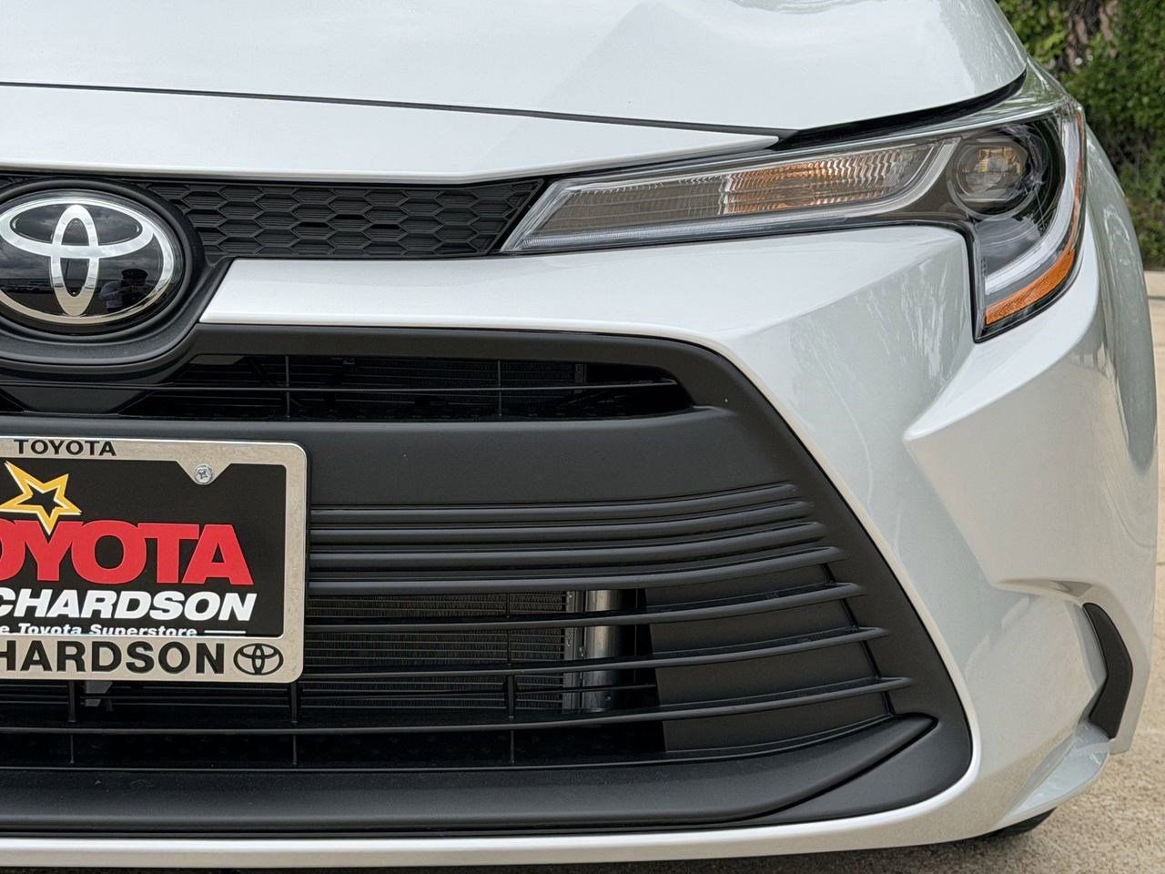 New 2026 Toyota Corolla LE FWD image 9