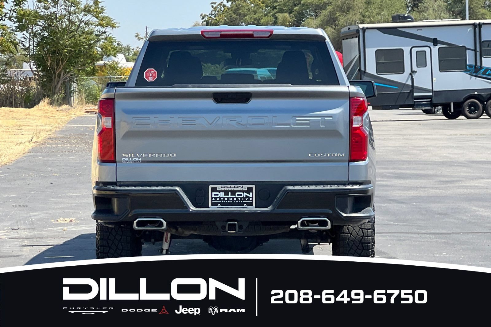 Used 2025 Chevrolet Silverado 1500 Custom Trail Boss AWD/4WD image 5