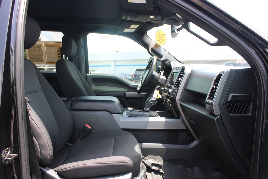 Used 2020 Ford F150 XLT w/ Equipment Group 302A Luxury AWD/4WD image 34