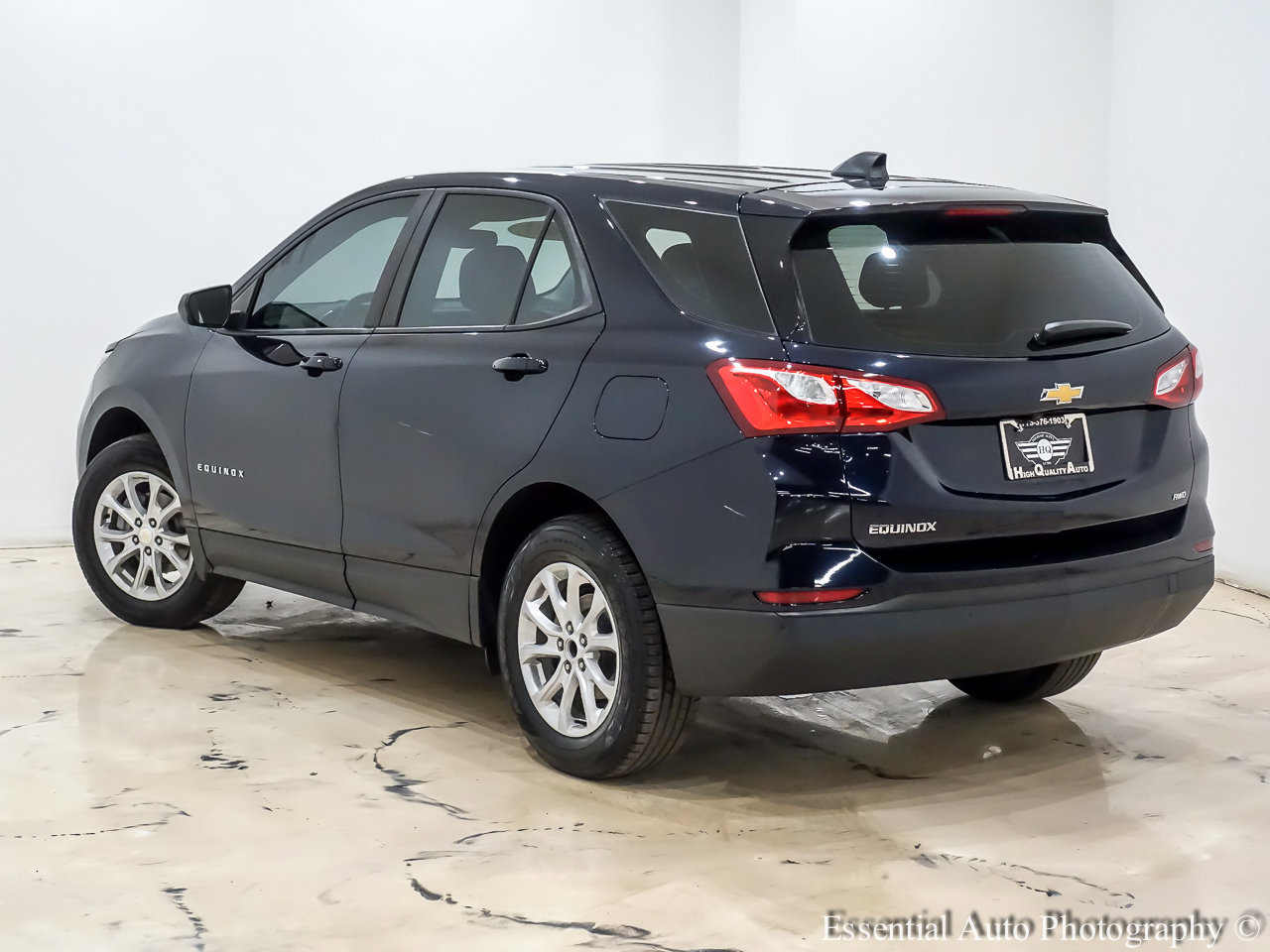 Used 2021 Chevrolet Equinox LS image 10