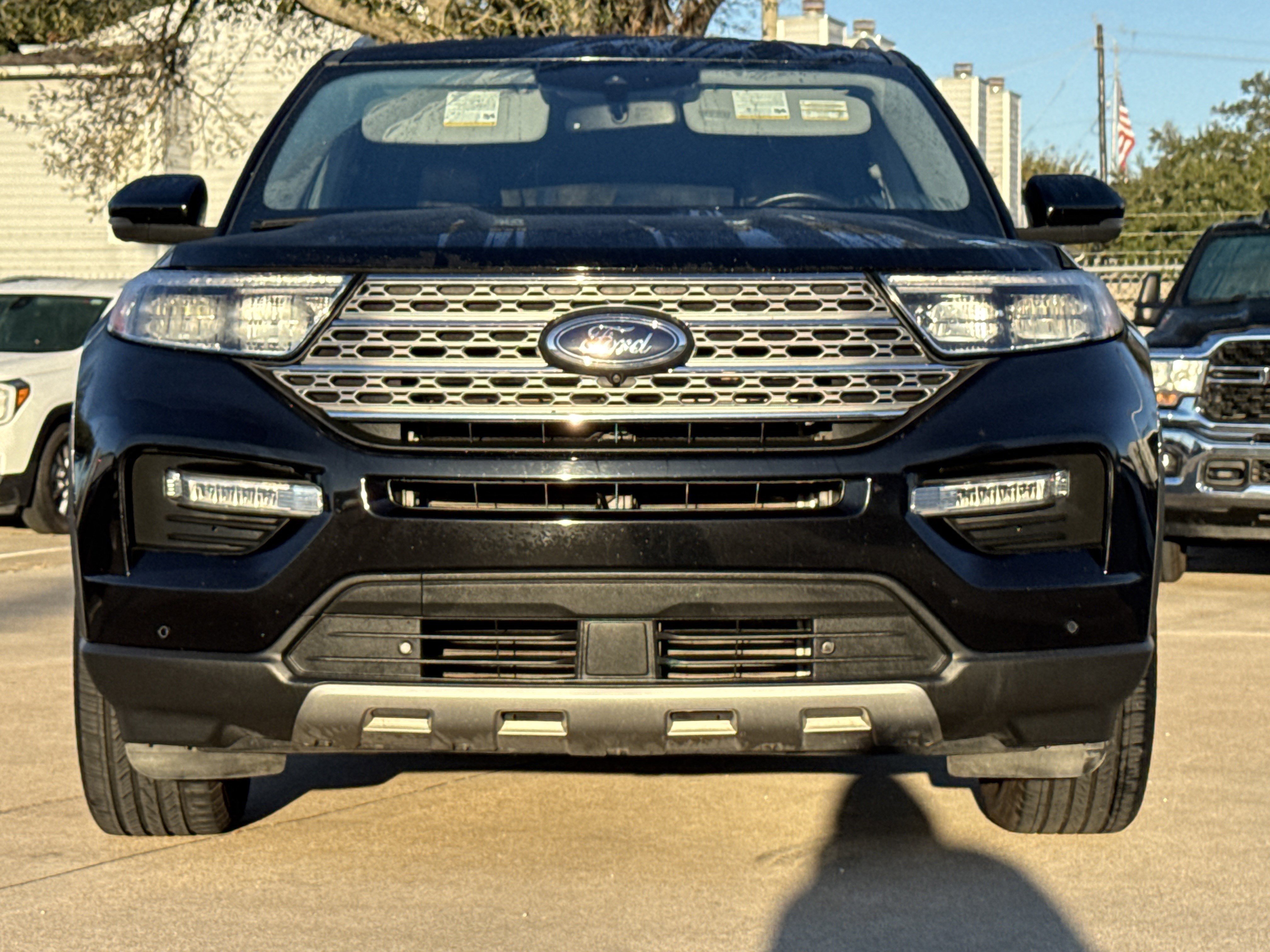 Used 2023 Ford Explorer Limited w/ Equipment Group 301A image 8