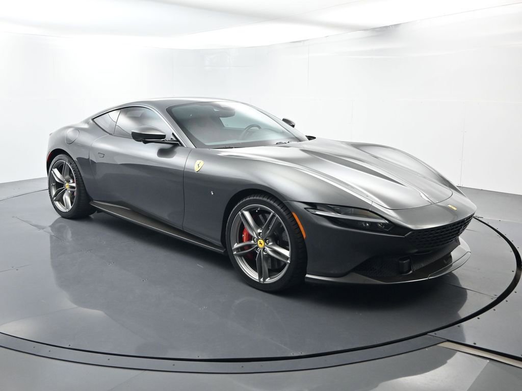 Used 2022 Ferrari Roma RWD image 17