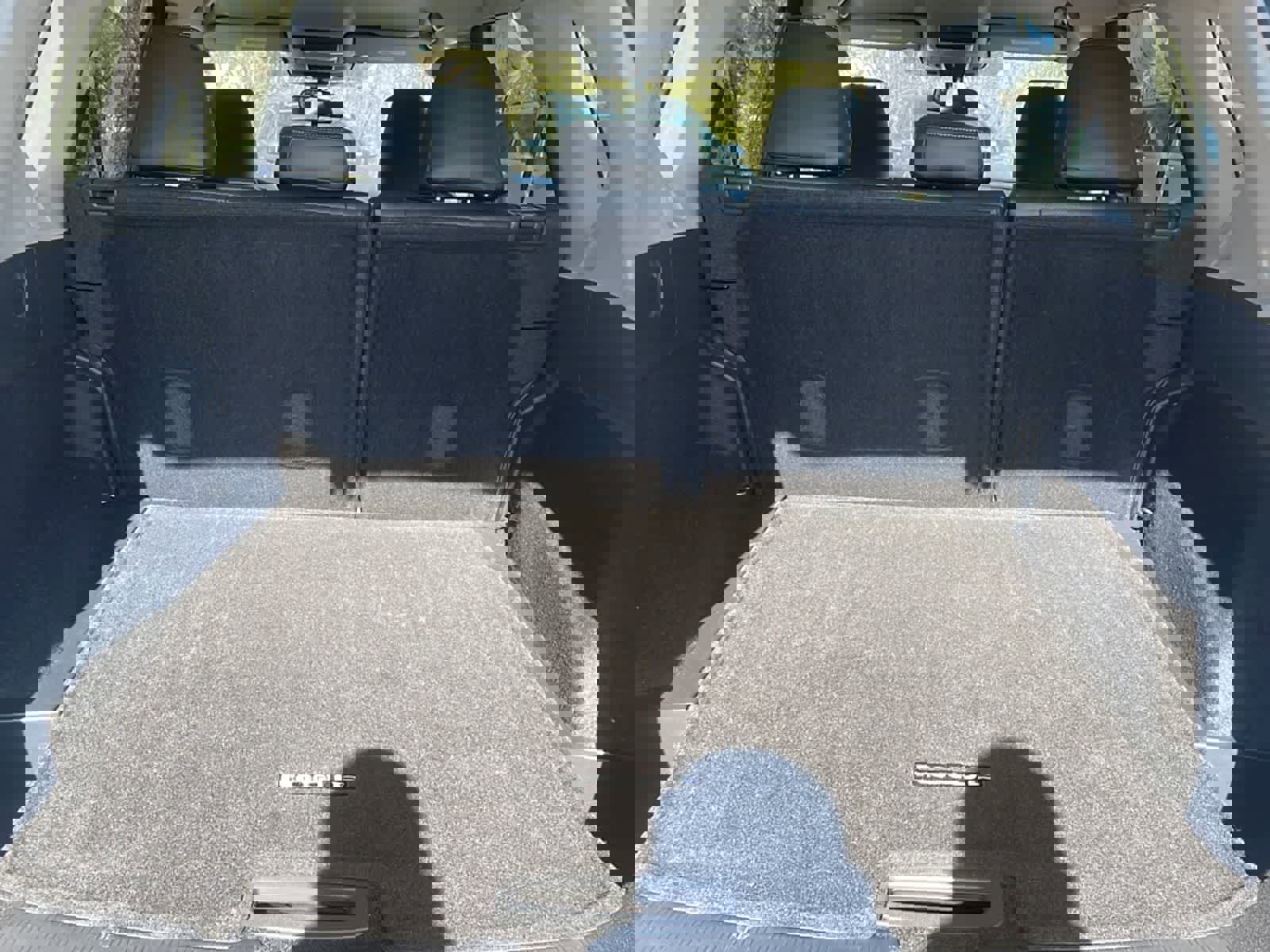 Used 2022 Nissan Rogue SV image 7