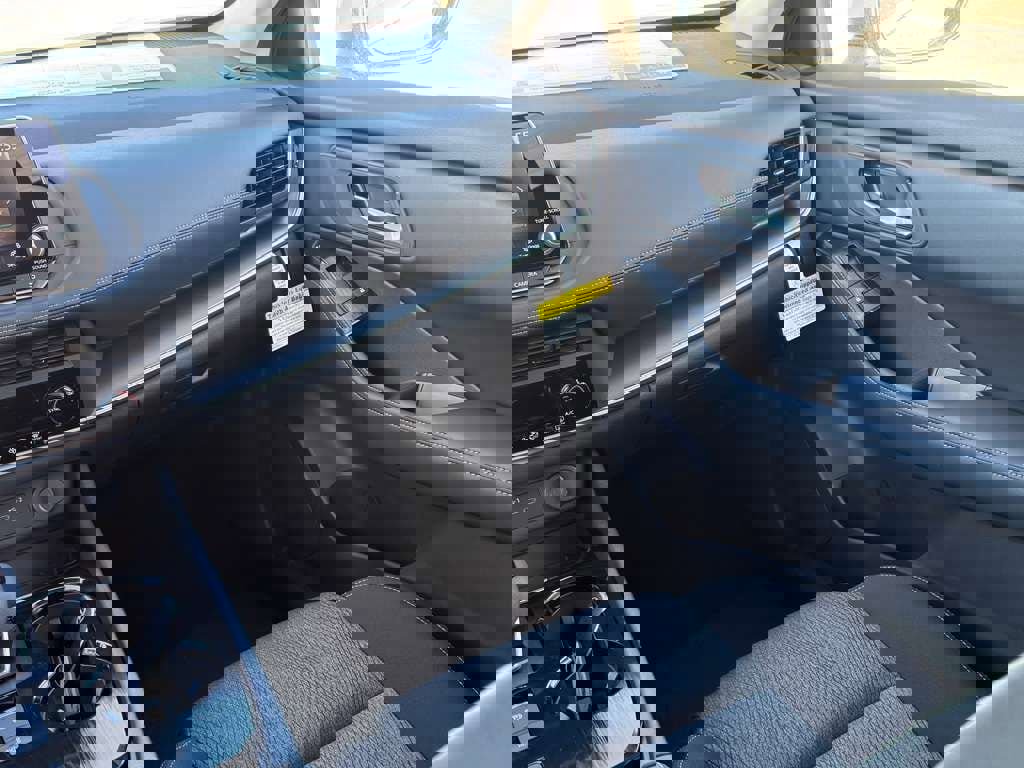 New 2026 Nissan Rogue SV image 10