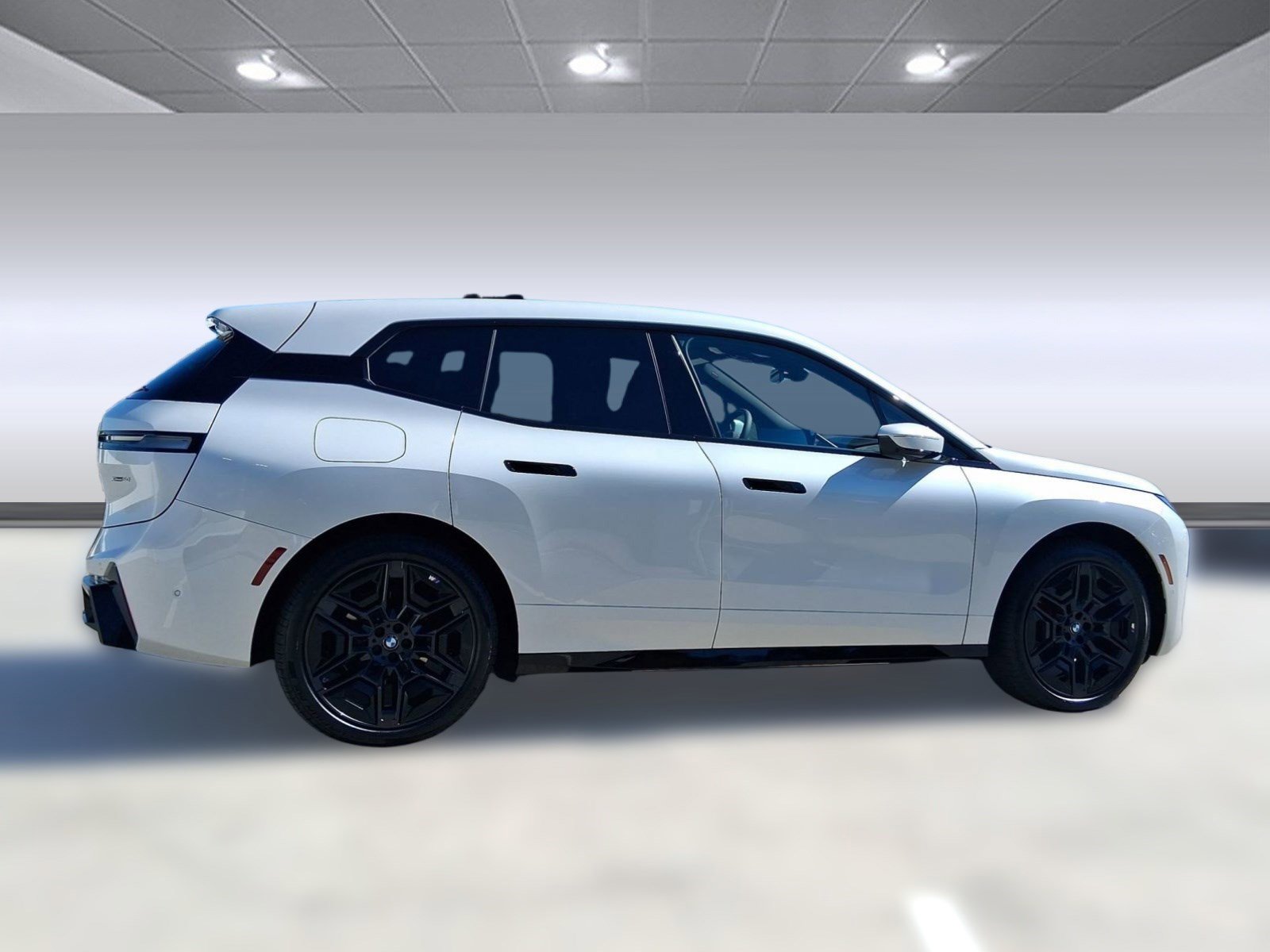 New 2026 BMW iX xDrive60 w/ M Sport Package image 8