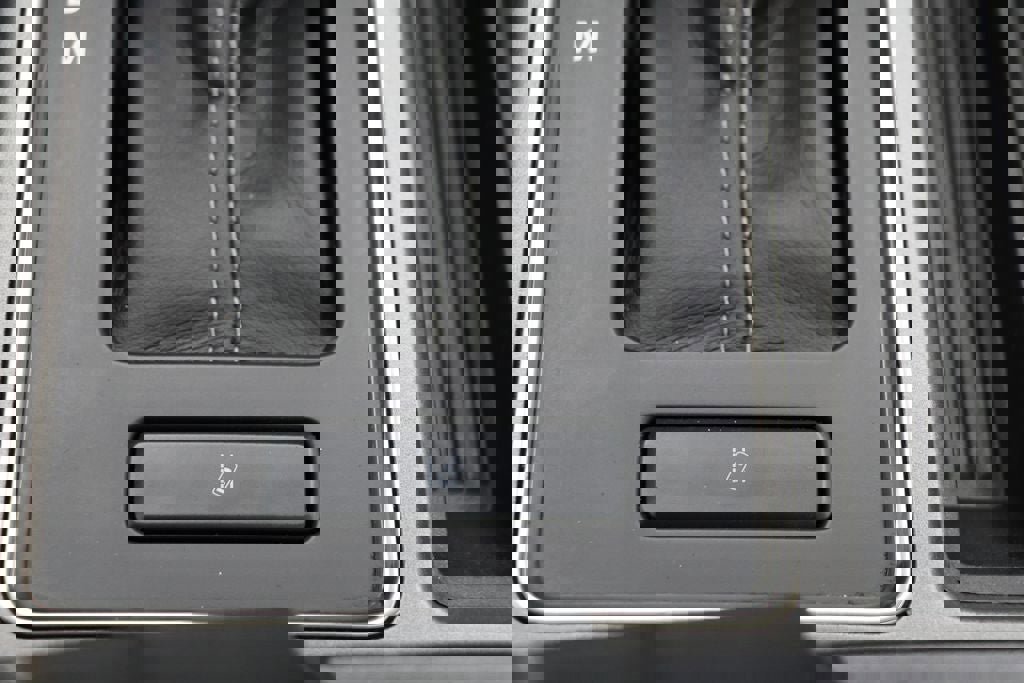 Used 2020 Ford F150 Raptor w/ Equipment Group 801A Mid image 36