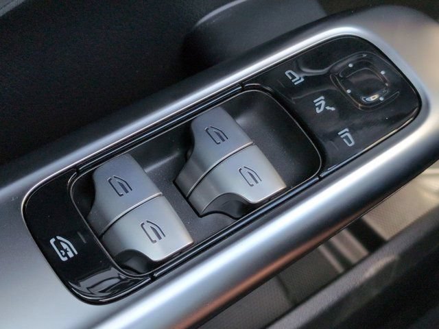 New 2026 Mercedes-Benz C 43 AMG 4MATIC Sedan image 24