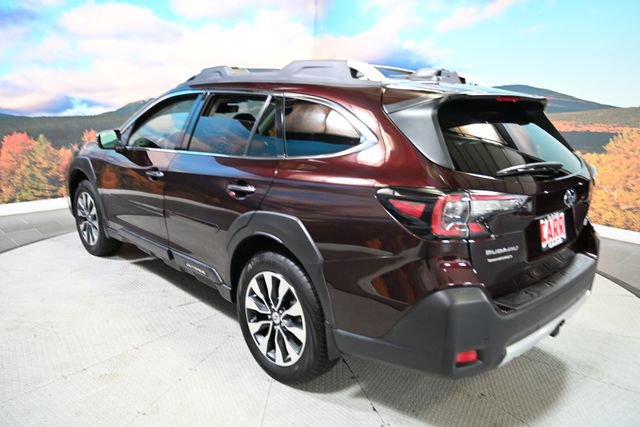 Used 2024 Subaru Outback Touring image 11
