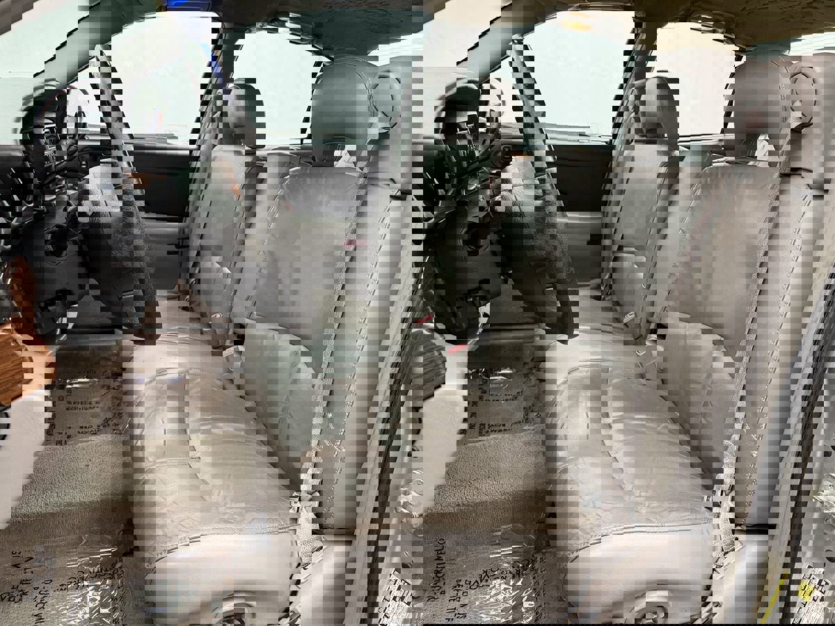 Used 2005 Buick Le Sabre Custom w/ Leather and Sound Group image 7