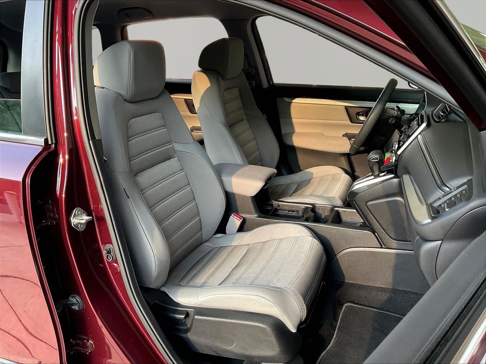 Used 2018 Honda CR-V LX image 29