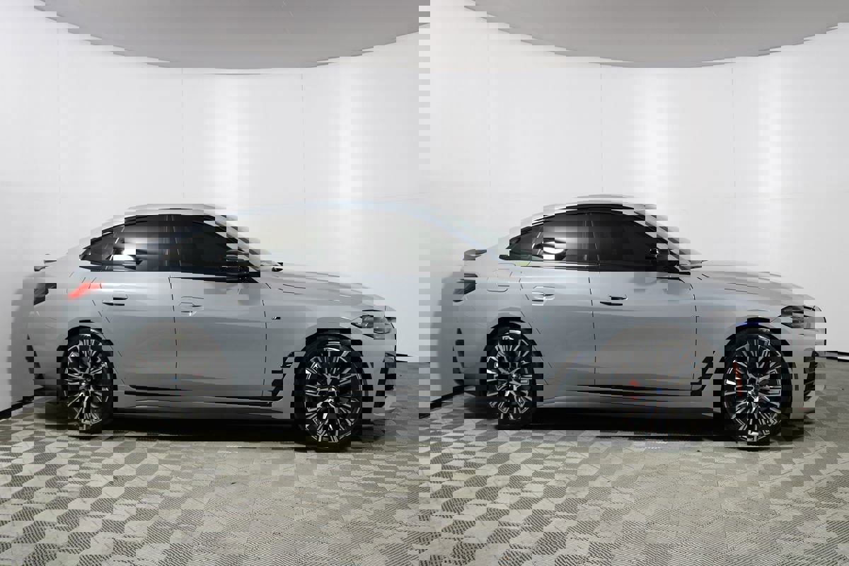 Used 2024 BMW M440i Gran Coupe w/ Premium Package image 39