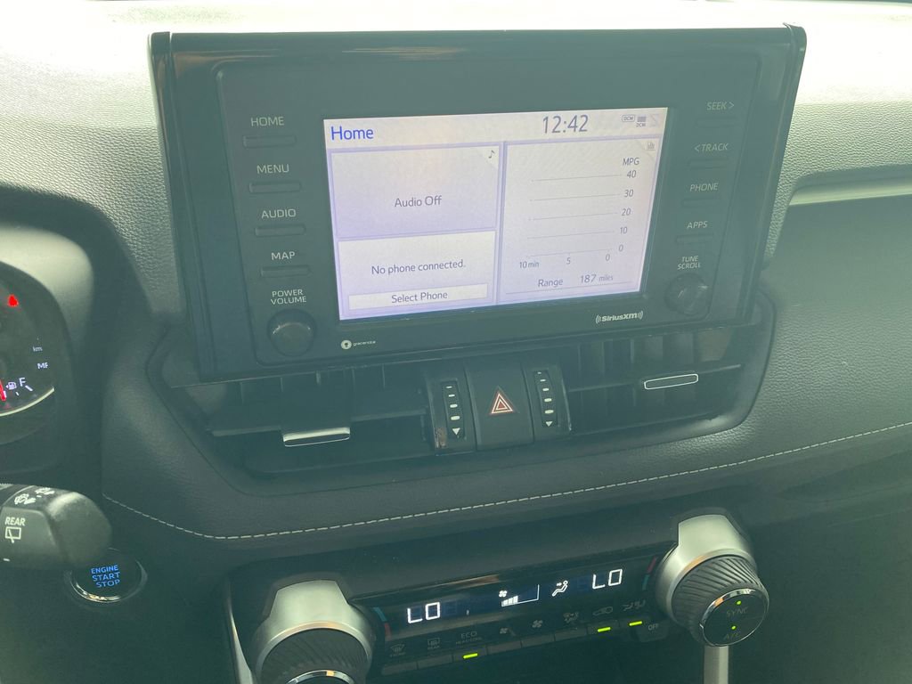 Used 2022 Toyota RAV4 XLE Premium FWD image 16