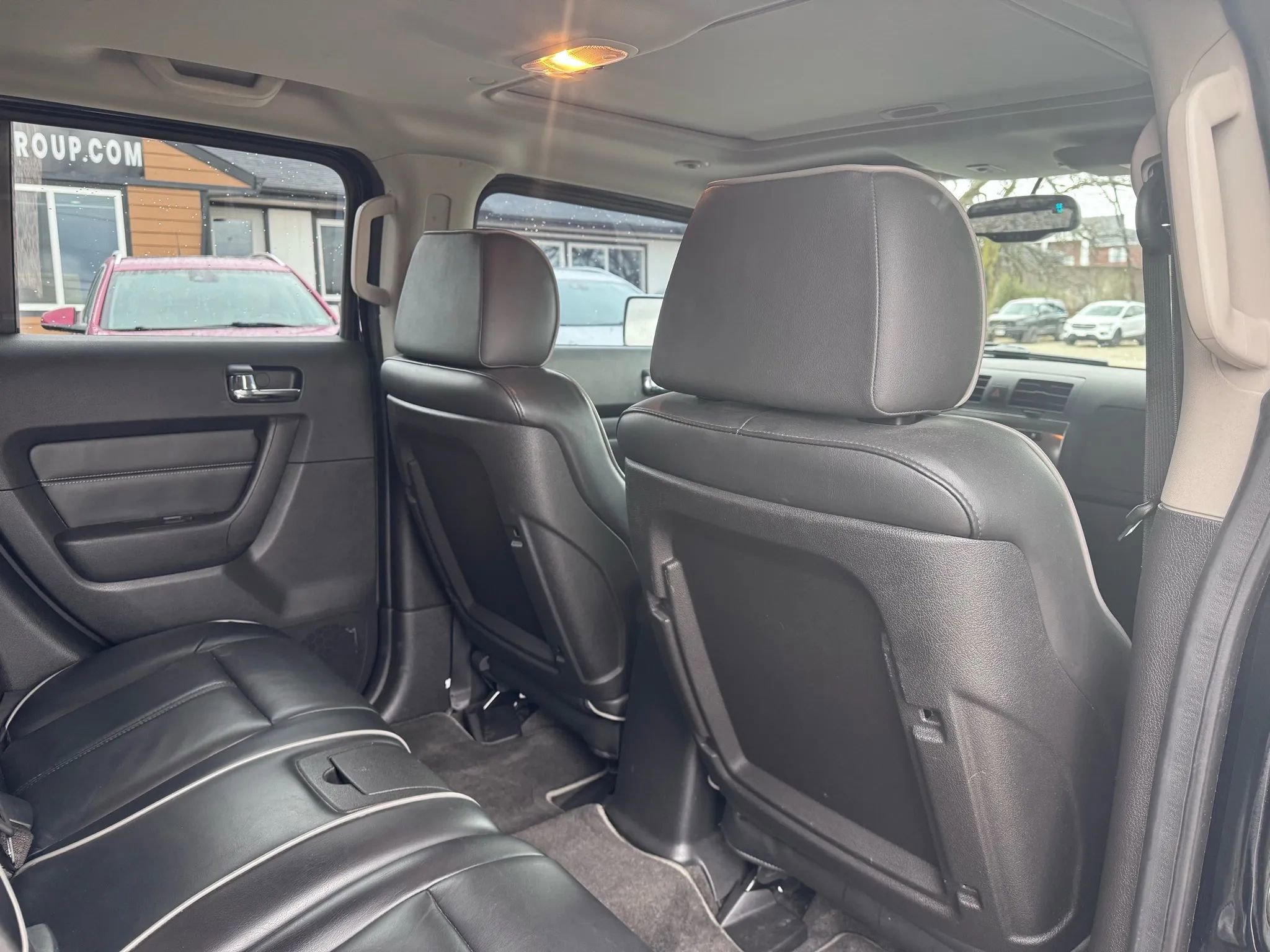 Used 2007 HUMMER H3 Luxury image 36