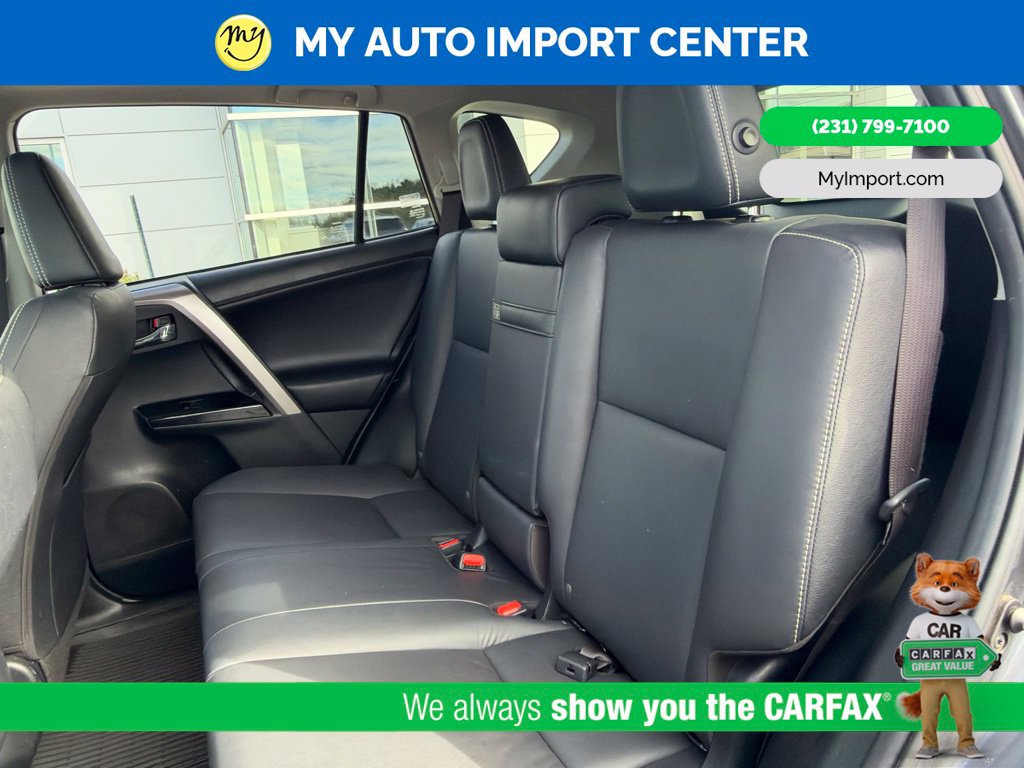 Used 2018 Toyota RAV4 Limited w/ Carpet Mat Package AWD/4WD image 25