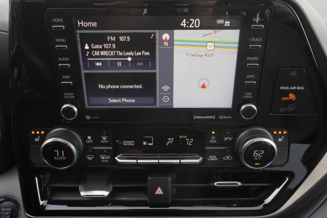 Used 2022 Toyota Highlander XLE image 20