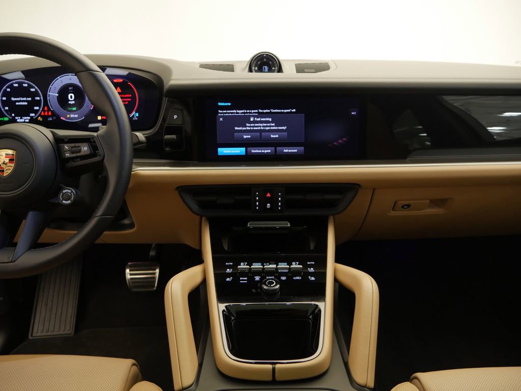 Certified 2024 Porsche Cayenne Turbo image 31