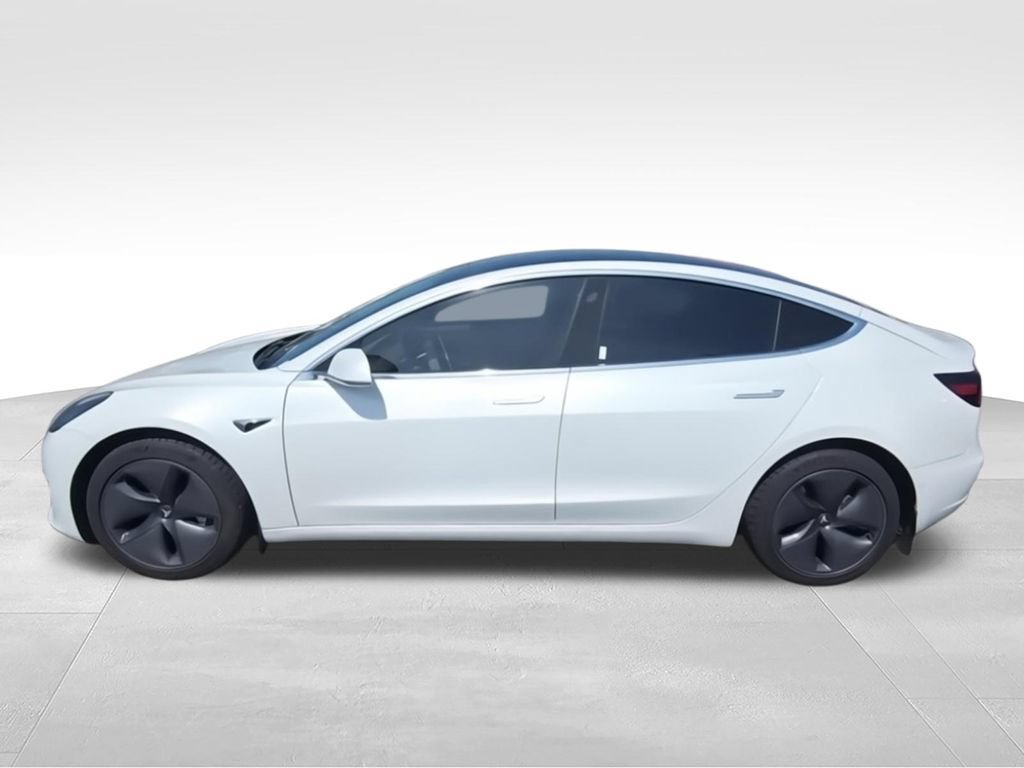 Used 2019 Tesla Model 3 Standard Range Plus RWD image 5