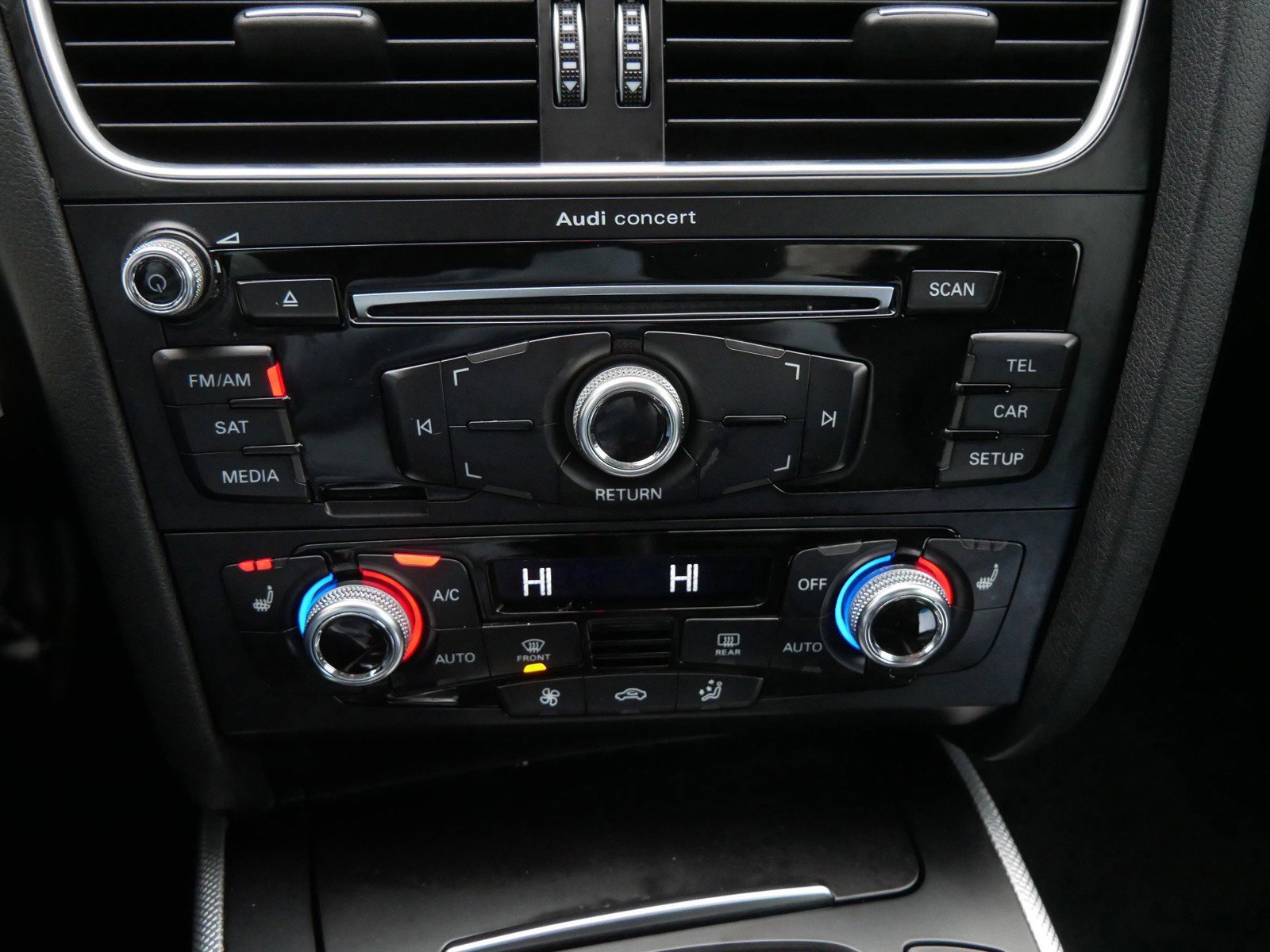 Used 2015 Audi A4 2.0T Premium Plus w/ Premium Plus Package image 22