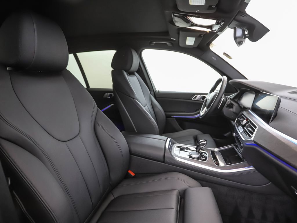 Used 2021 BMW X5 xDrive40i w/ Convenience Package image 31