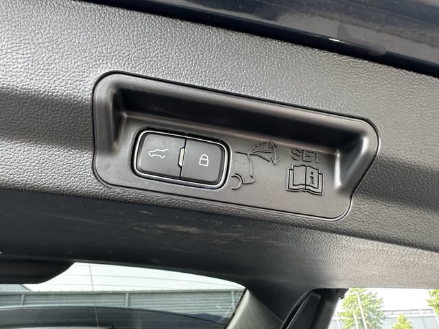 Certified 2023 Ford Explorer XLT w/ Equipment Group 202A AWD/4WD image 44