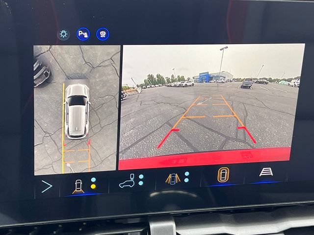 New 2027 Chevrolet Equinox RS w/ Safety and Technology Package AWD/4WD image 24