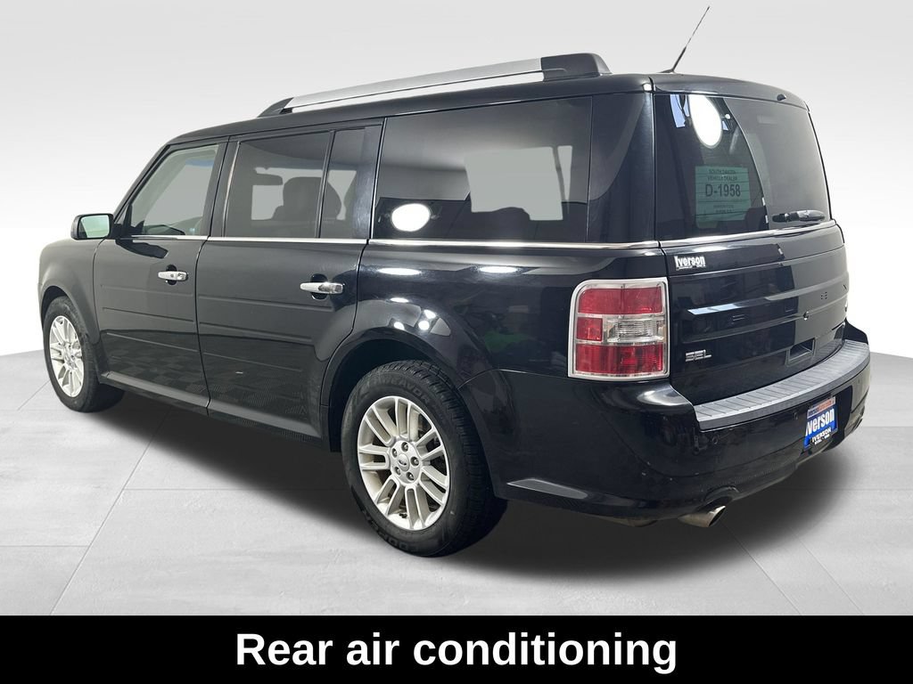 Used 2018 Ford Flex SEL w/ Equipment Group 202A AWD/4WD image 9
