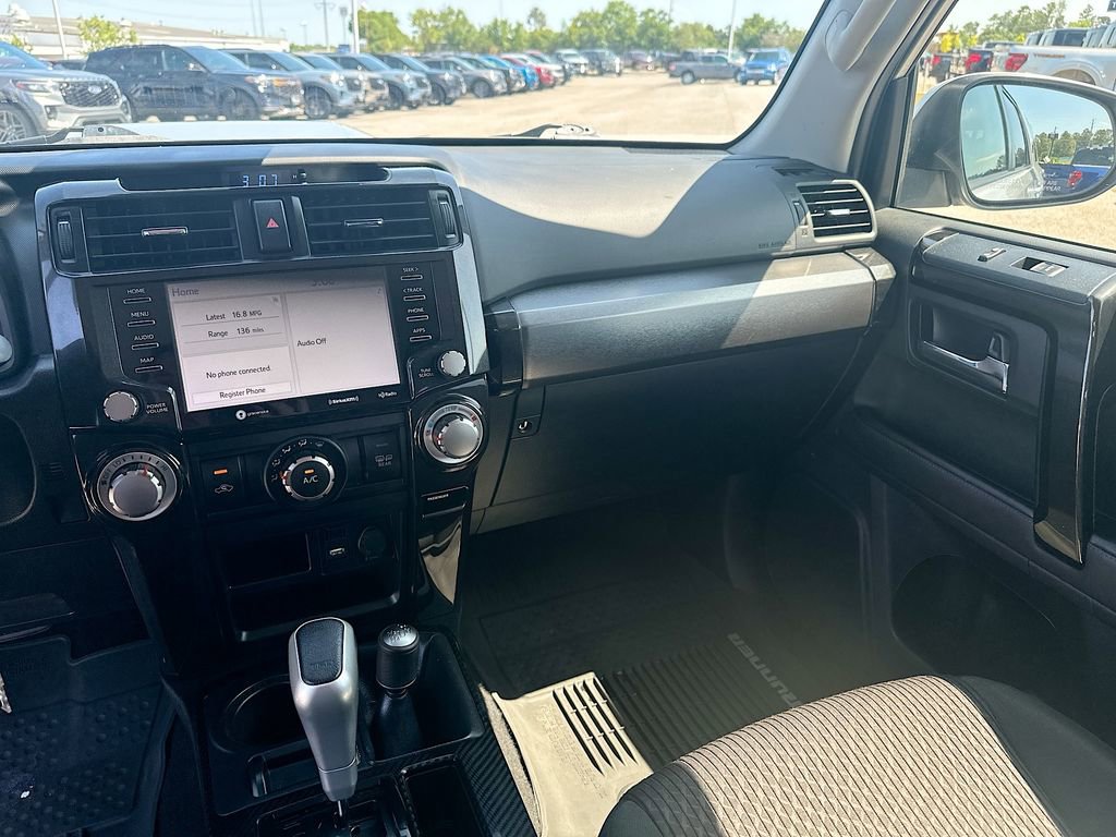 Used 2021 Toyota 4Runner TRD Off-Road AWD/4WD image 20