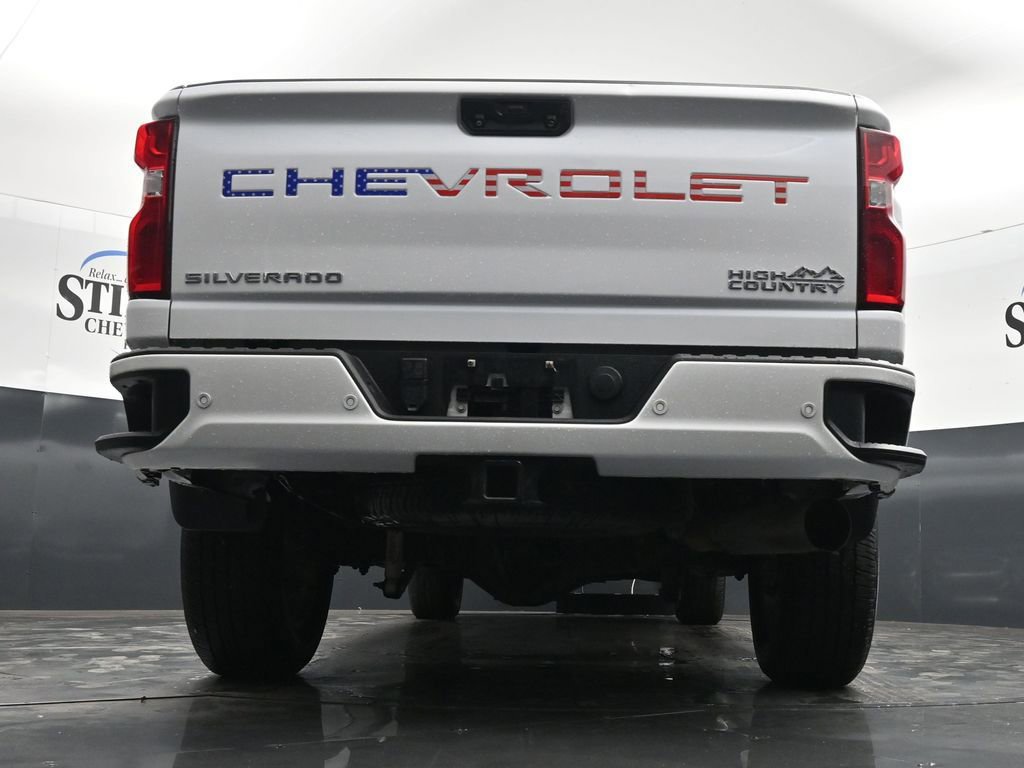 Used 2020 Chevrolet Silverado 2500 High Country w/ Z71 Off-Road Package AWD/4WD image 22
