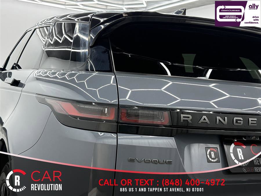 Used 2021 Land Rover Range Rover Evoque R-Dynamic S AWD/4WD image 44