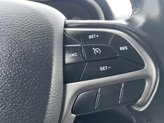 Used 2020 Jeep Grand Cherokee Laredo w/ 18" Wheel & 8.4" Radio Group image 21