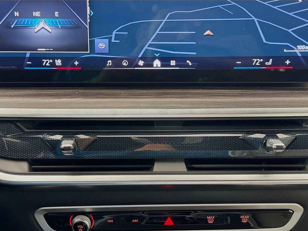 Used 2026 BMW X5 sDrive40i w/ Executive Package image 16