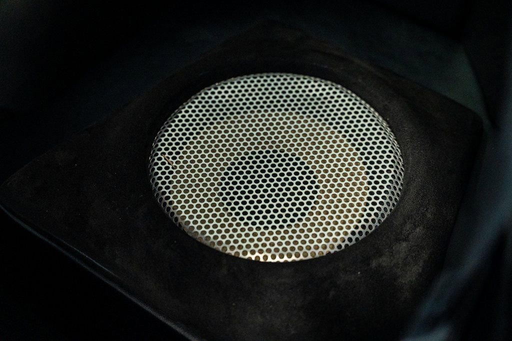 Used 2011 Aston Martin DB9 Coupe image 46